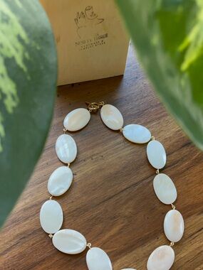 SHELL NECKLACE